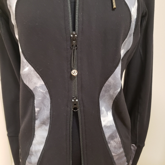 Lululemon Stride Jacket Size 6 Brushed Black - Picture 3 of 9